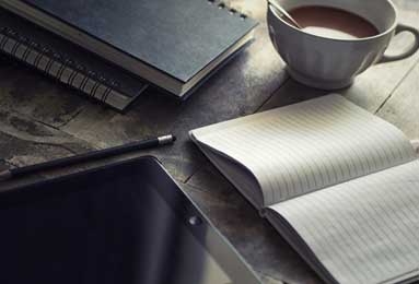 9月28日红星对决：激情碰撞，战术解析，球迷热情回顾